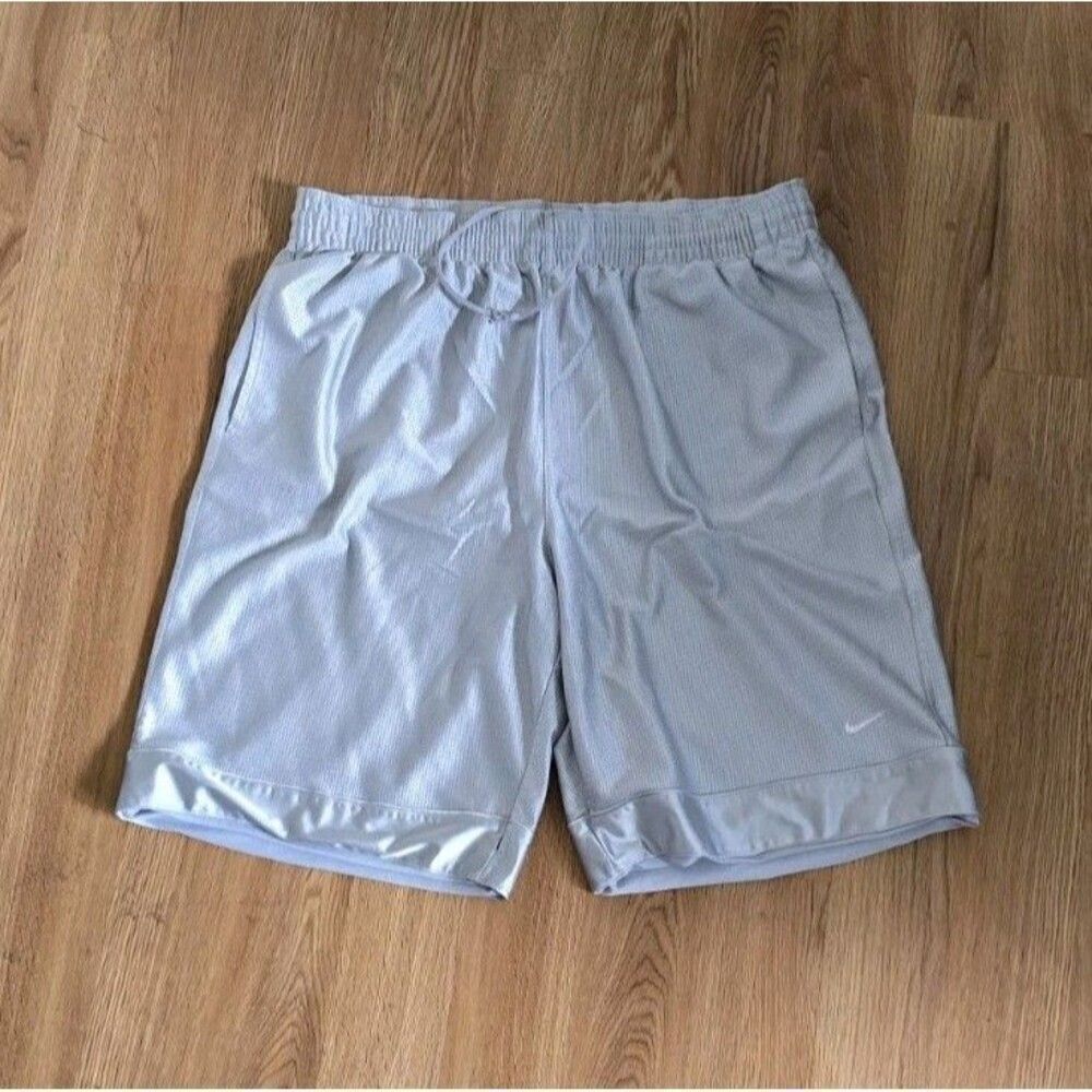 Vintage Nike Silky Shiny Dazzle Basketball Shorts Silver Gray XL